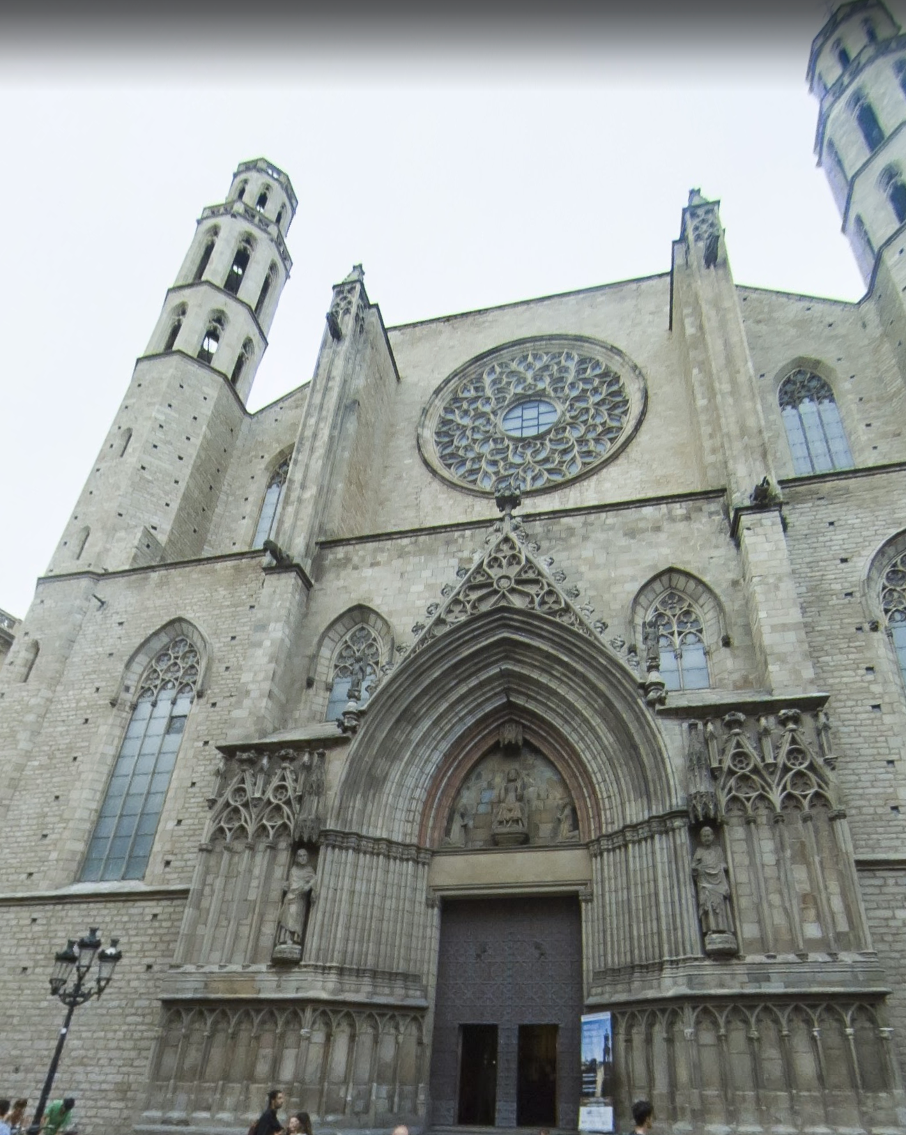 Basilica of Santa Maria del Mar by Google Earth Basilica of Santa Maria del Mar by Google Earth