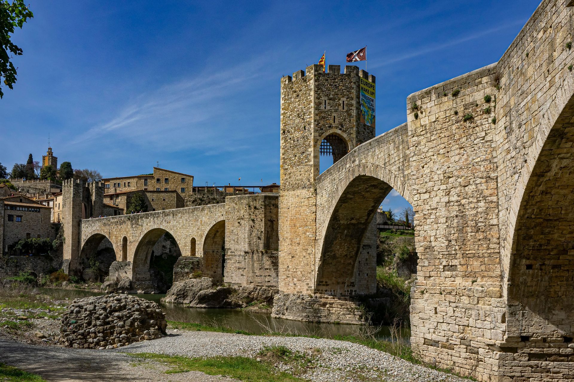 Besalú Besalú