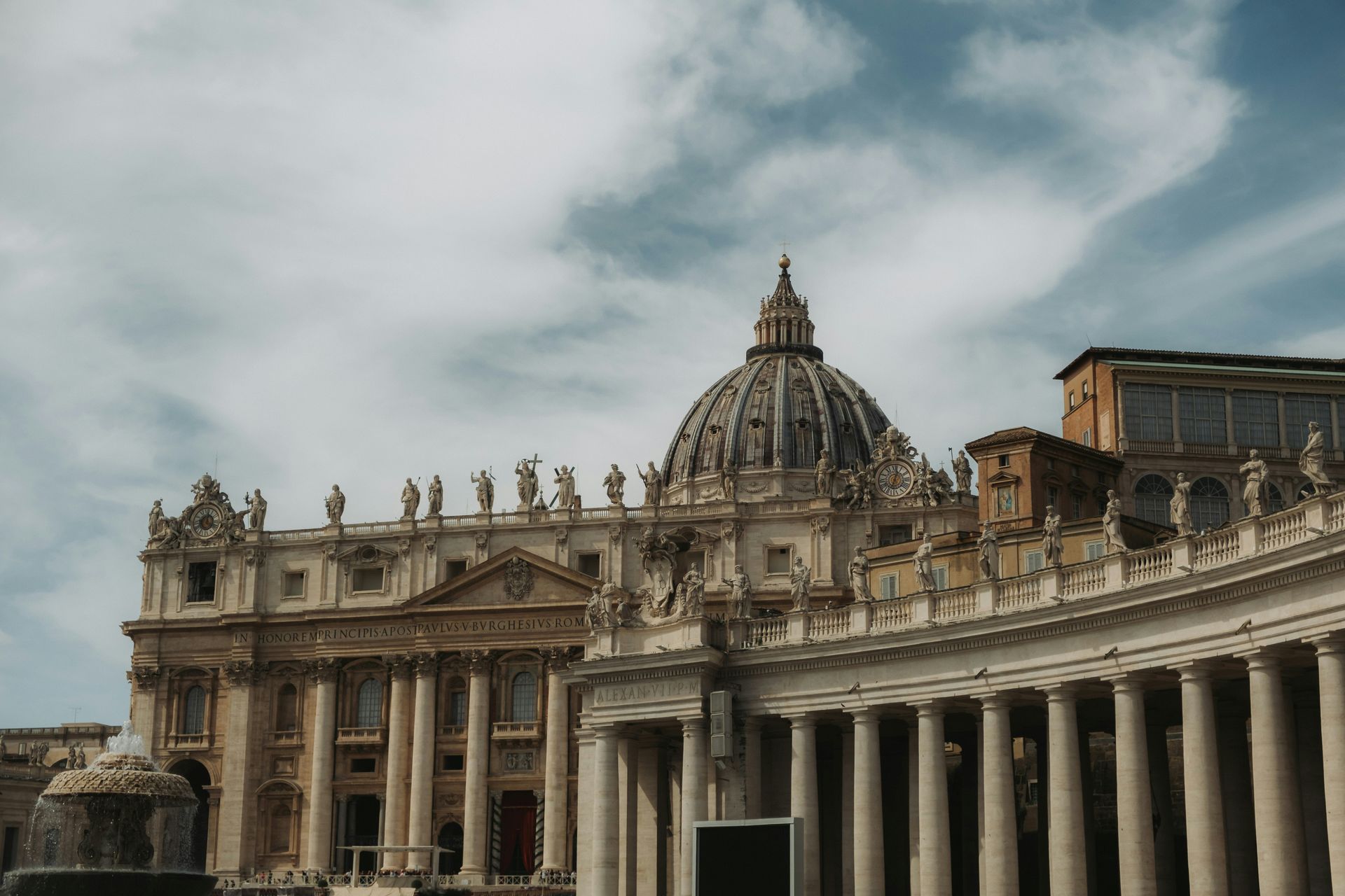 Best time to visit Sistine Chapel Best time to visit Sistine Chapel