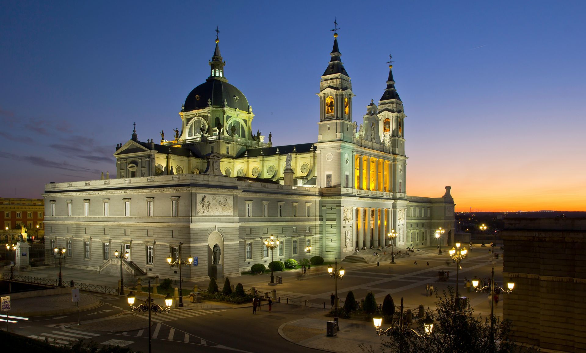 Catedral de la Almudena Catedral de la Almudena