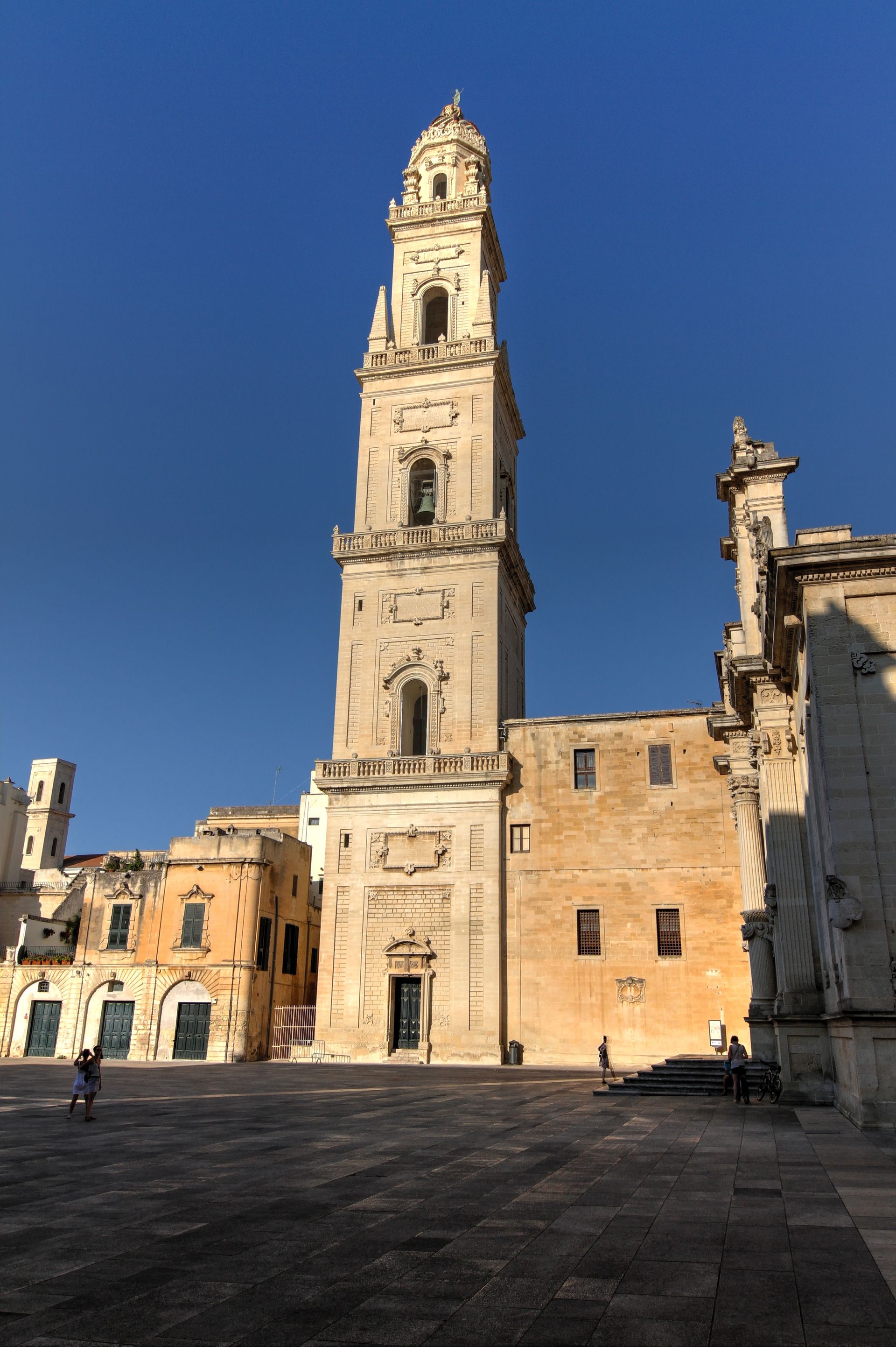 Cattedrale Maria Santissima Assunta e S.Oronzo Cattedrale Maria Santissima Assunta e S.Oronzo