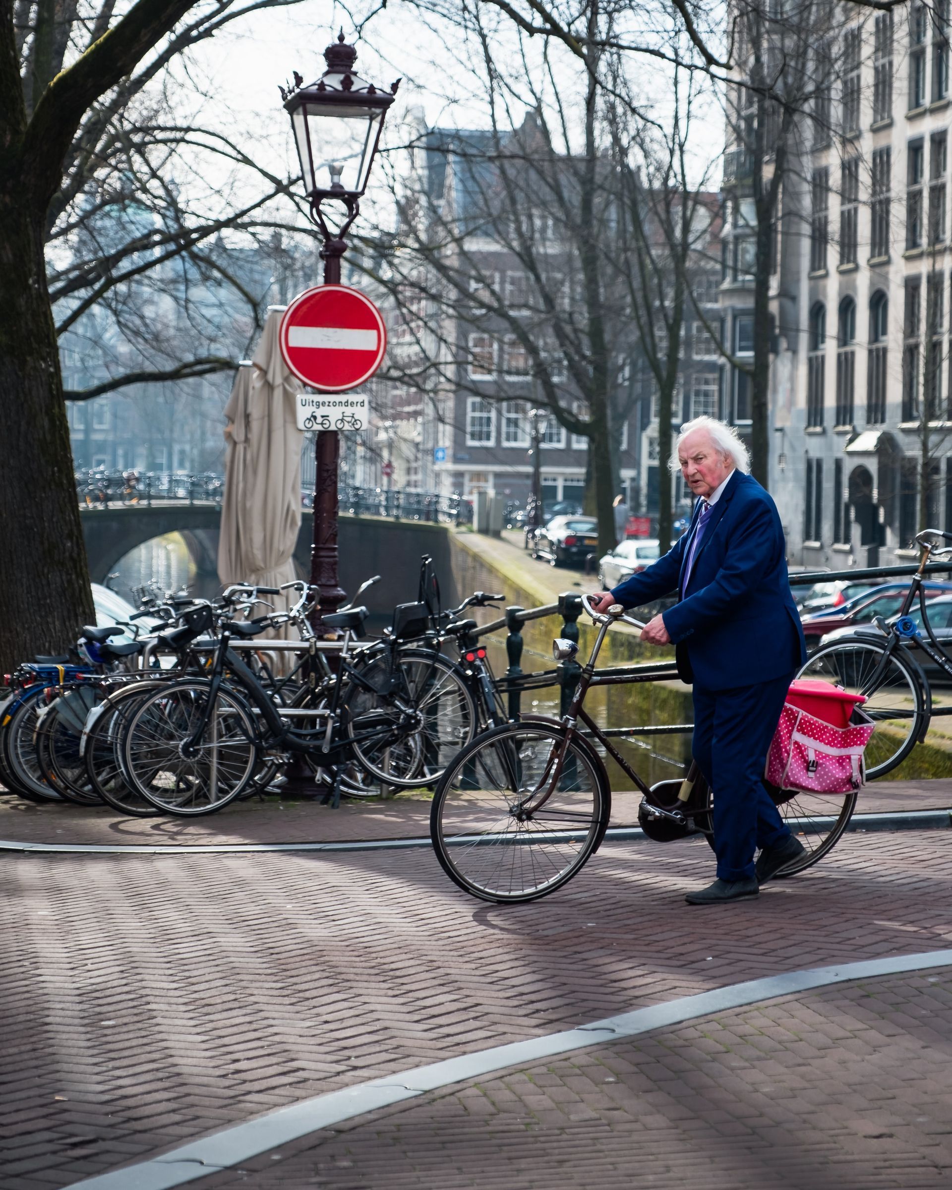 Cycle Around the City