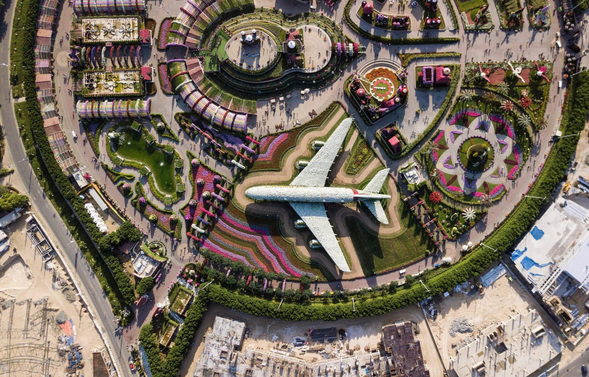 Dubai Garden Glow