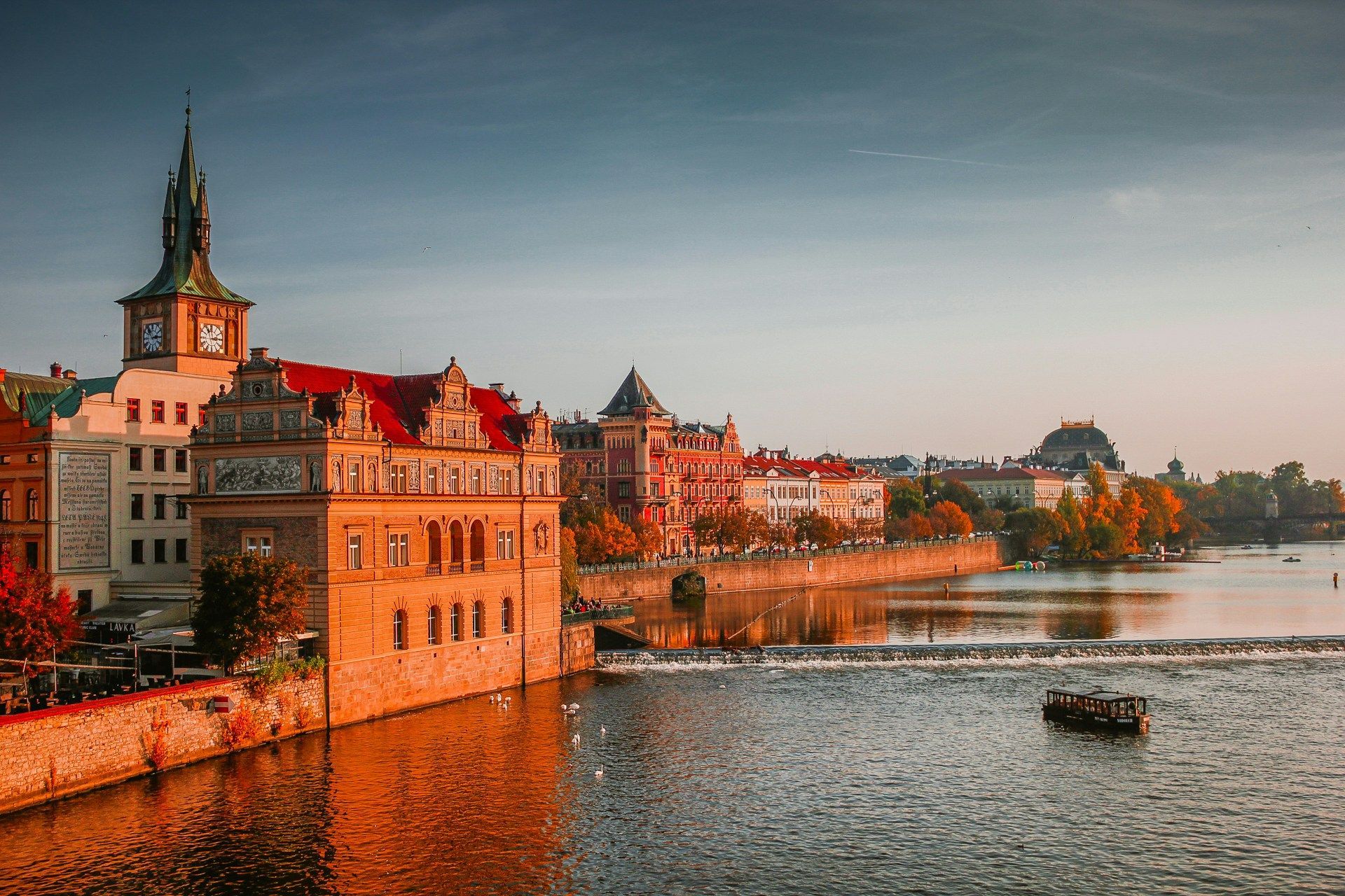 Fusion in the Czech Republic Fusion in the Czech Republic