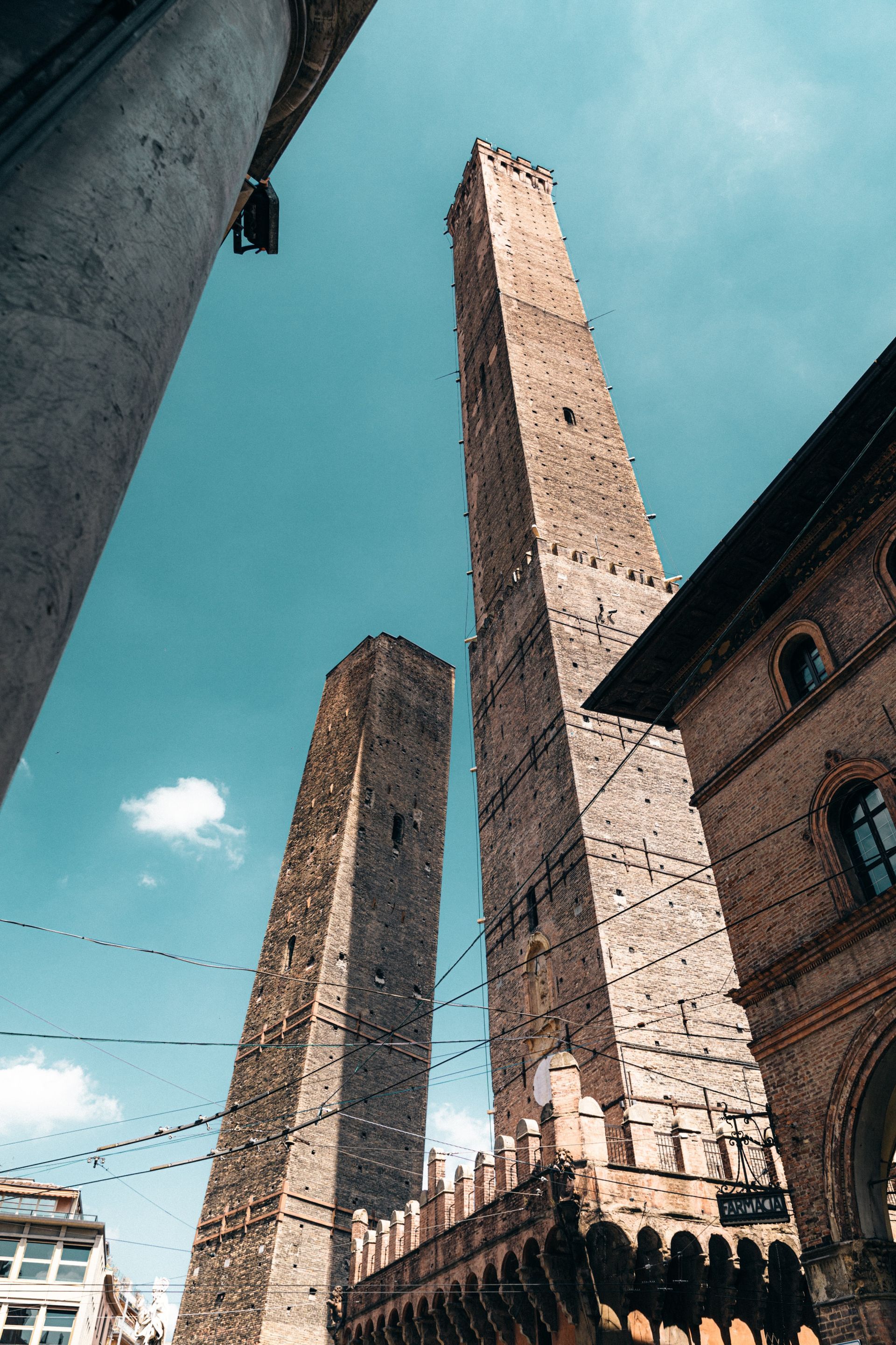 Le Due Torri Le Due Torri