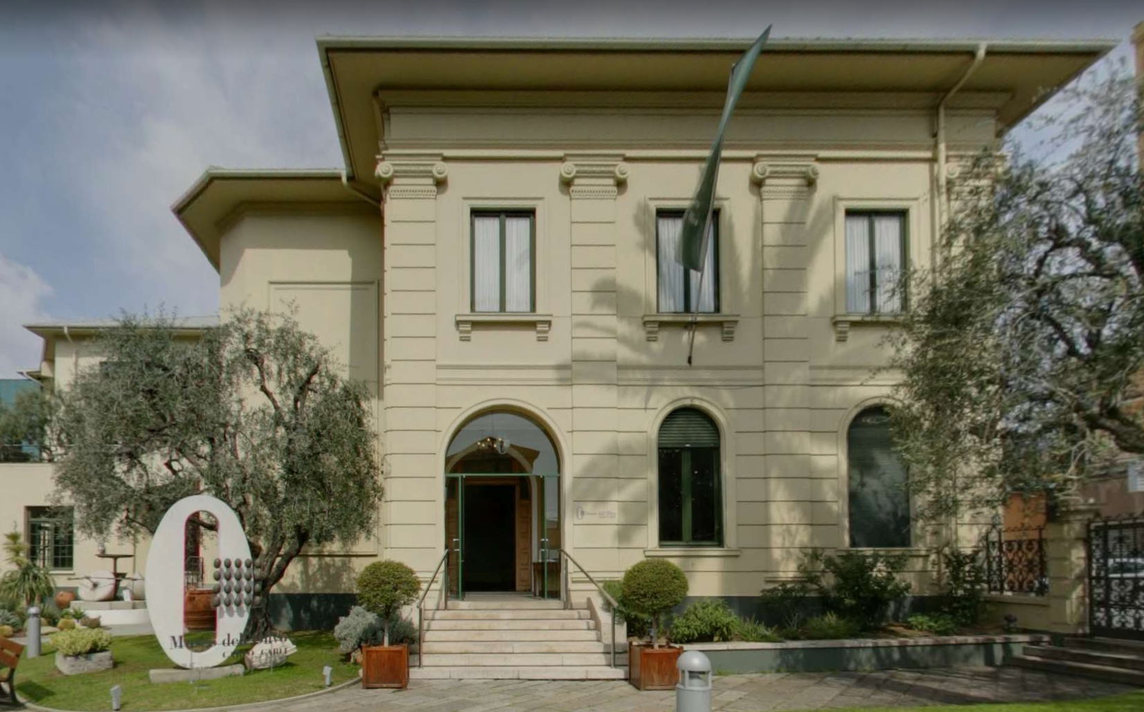 Museo dell’Olivo Carlo Carli by Google Earth Museo dell’Olivo Carlo Carli by Google Earth