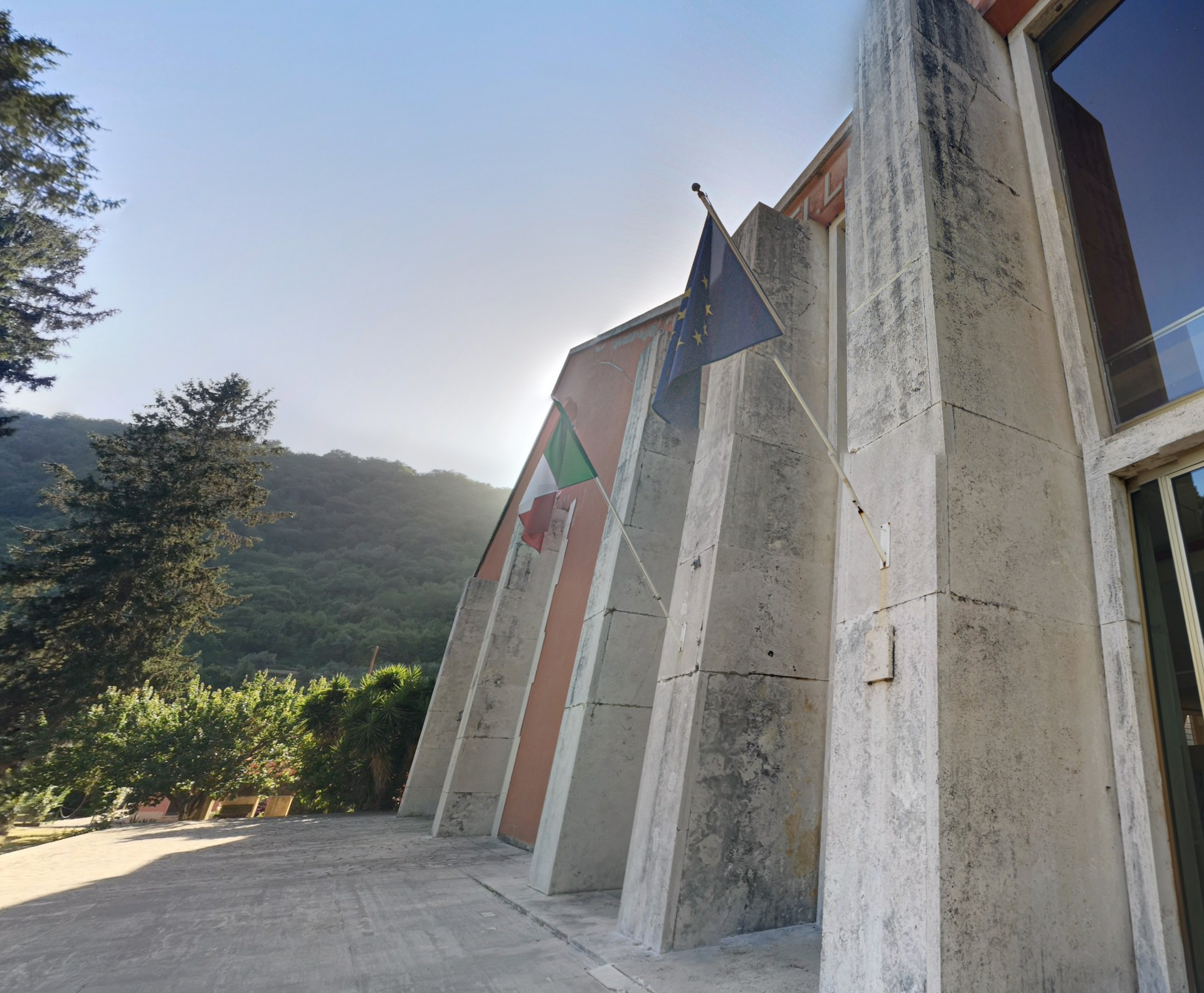 Museo delle Navi Romane by Google Earth Museo delle Navi Romane by Google Earth