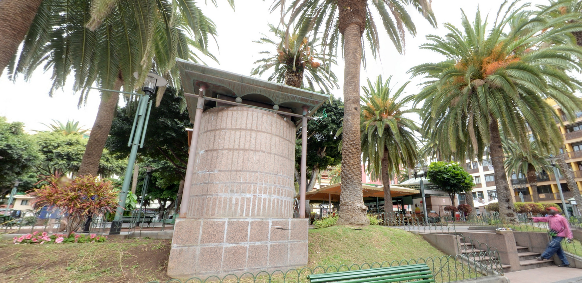 Plaza del Charco by Google Earth