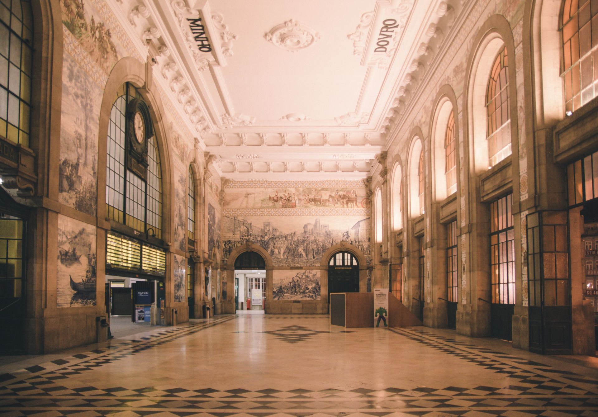 São Bento Railway Station São Bento Railway Station
