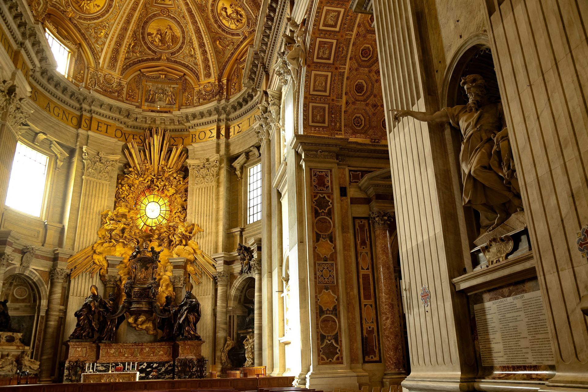  THE VATICAN MUSEUMS