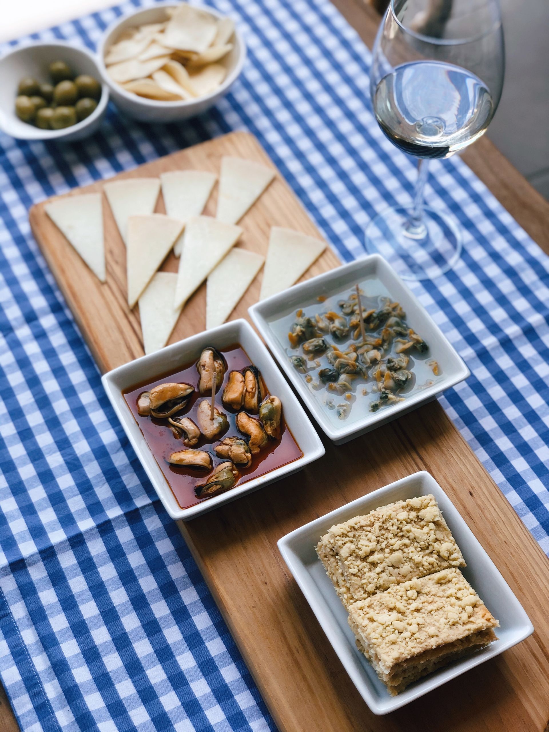 Tapas and Wine Tapas and Wine