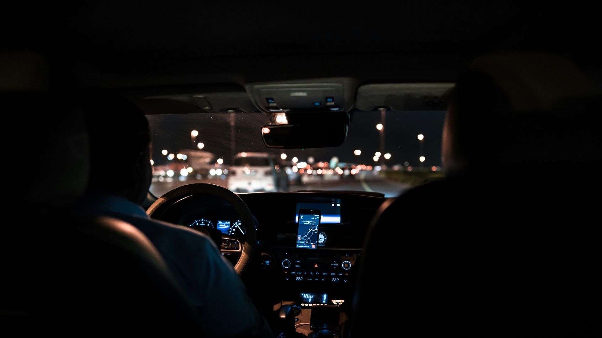 Taxi Services in Dubai Taxi Services in Dubai