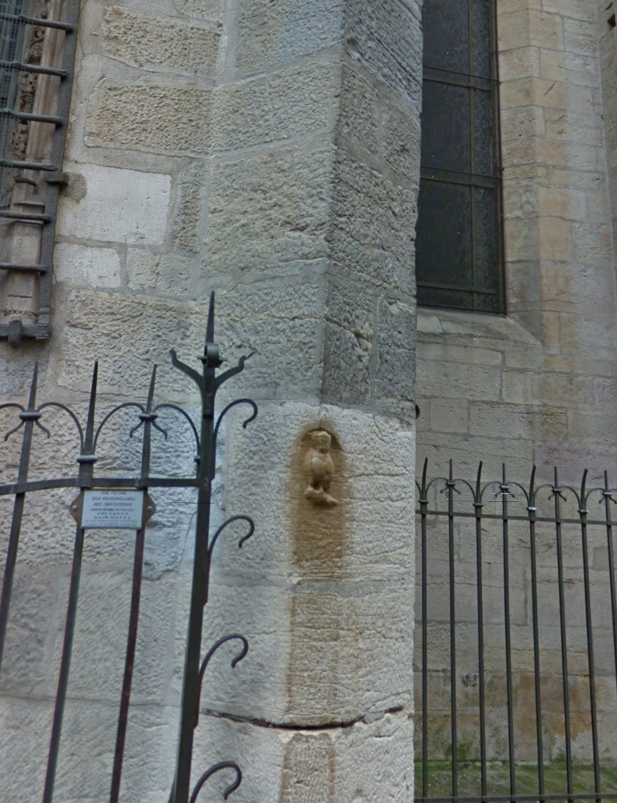 The Owl of Dijon by Google Earth The Owl of Dijon by Google Earth