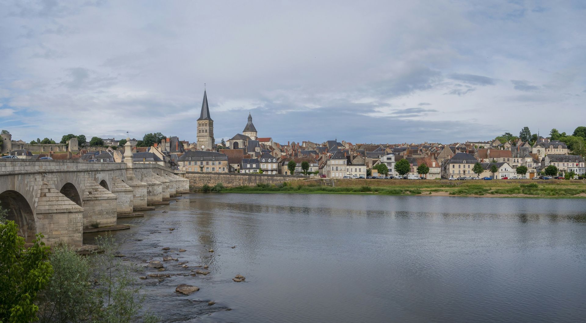 Troglodyte Villages of the Loire Valley Troglodyte Villages of the Loire Valley