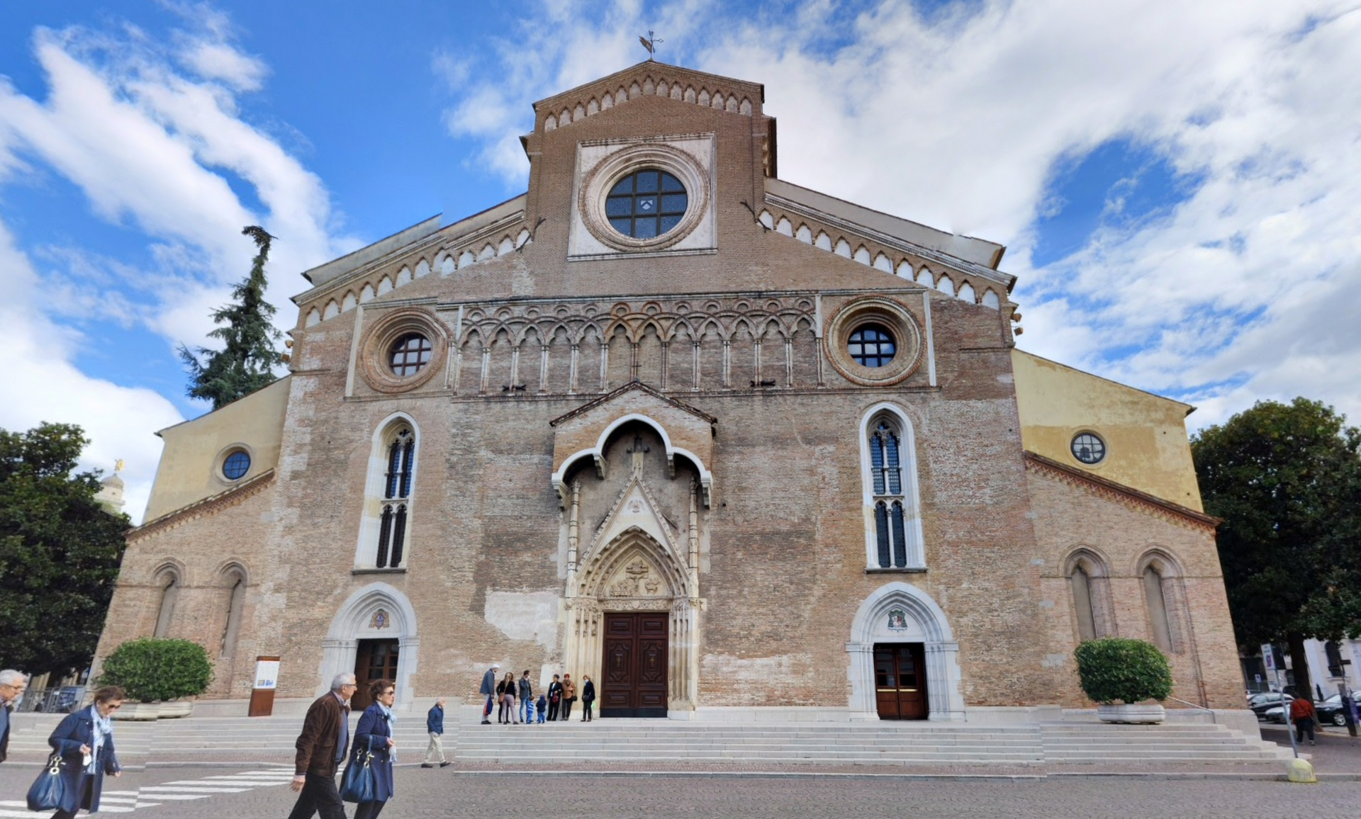 Udine Cathedral by Google Earth Udine Cathedral by Google Earth