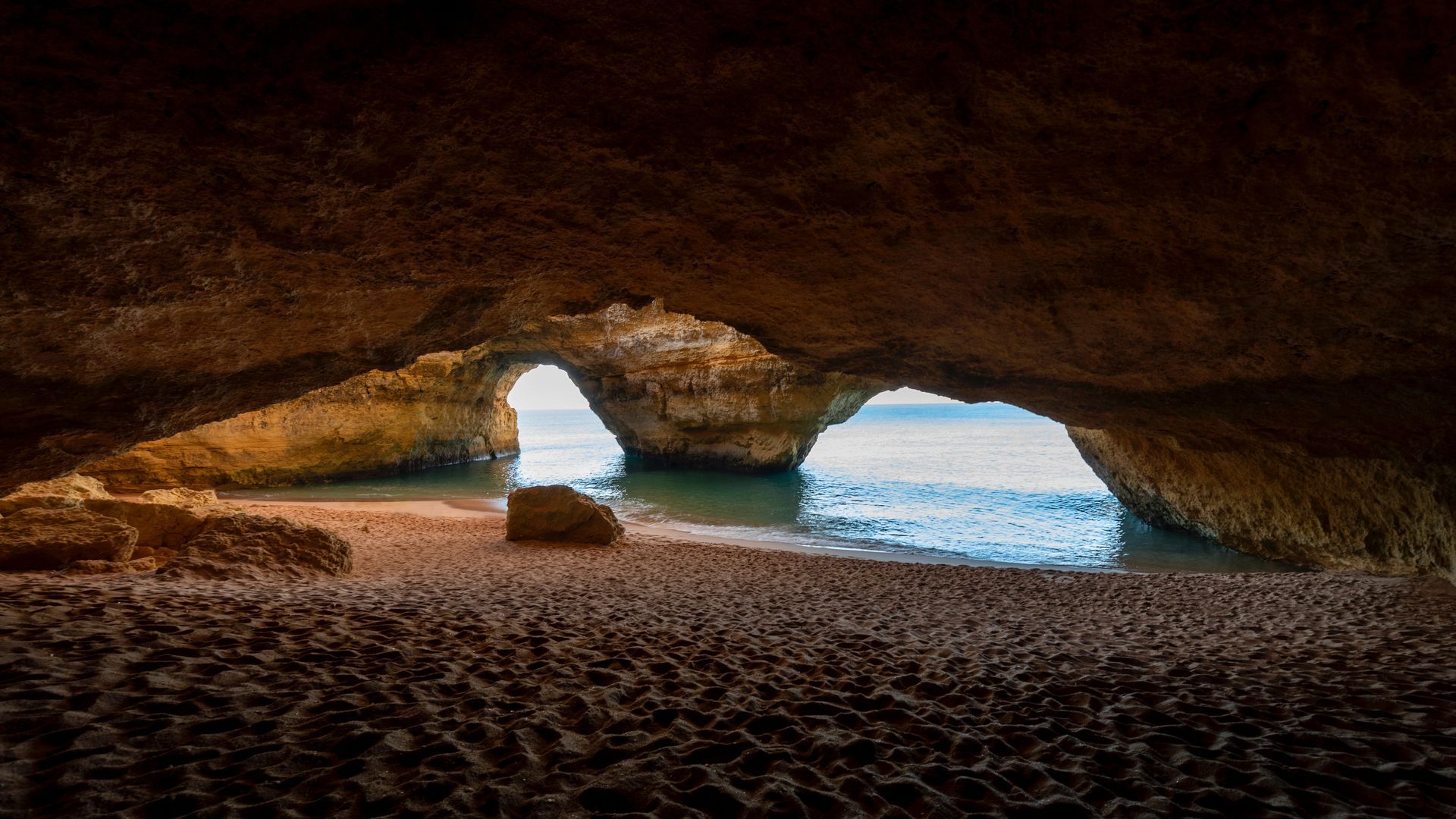 Vale Centeanes Beach Caves Vale Centeanes Beach Caves