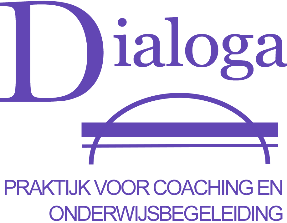 Een paars logo met daarop de tekst 'dialoga'