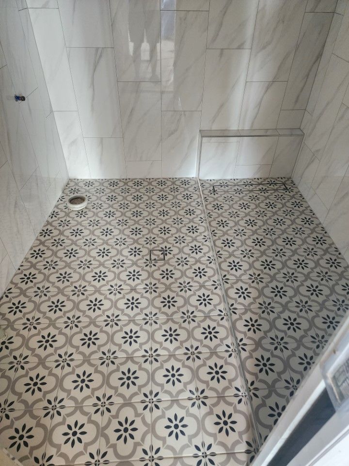 A Walk-in Shower With Patterned — Done Right Bathrooms And Renovations in Edmonton, QLD