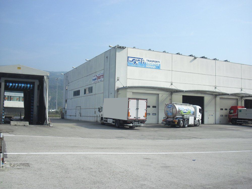 parco mezzi di trasporto su gomma