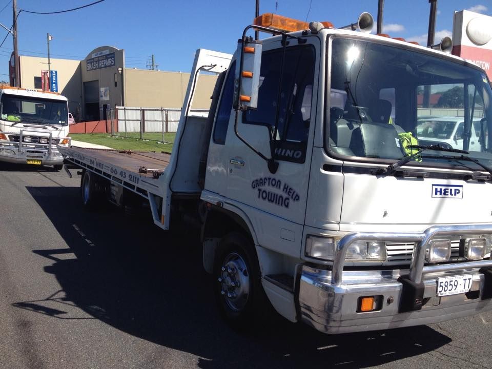 Tow Truck Parked On The Roadside - Towing in Grafton, NSW