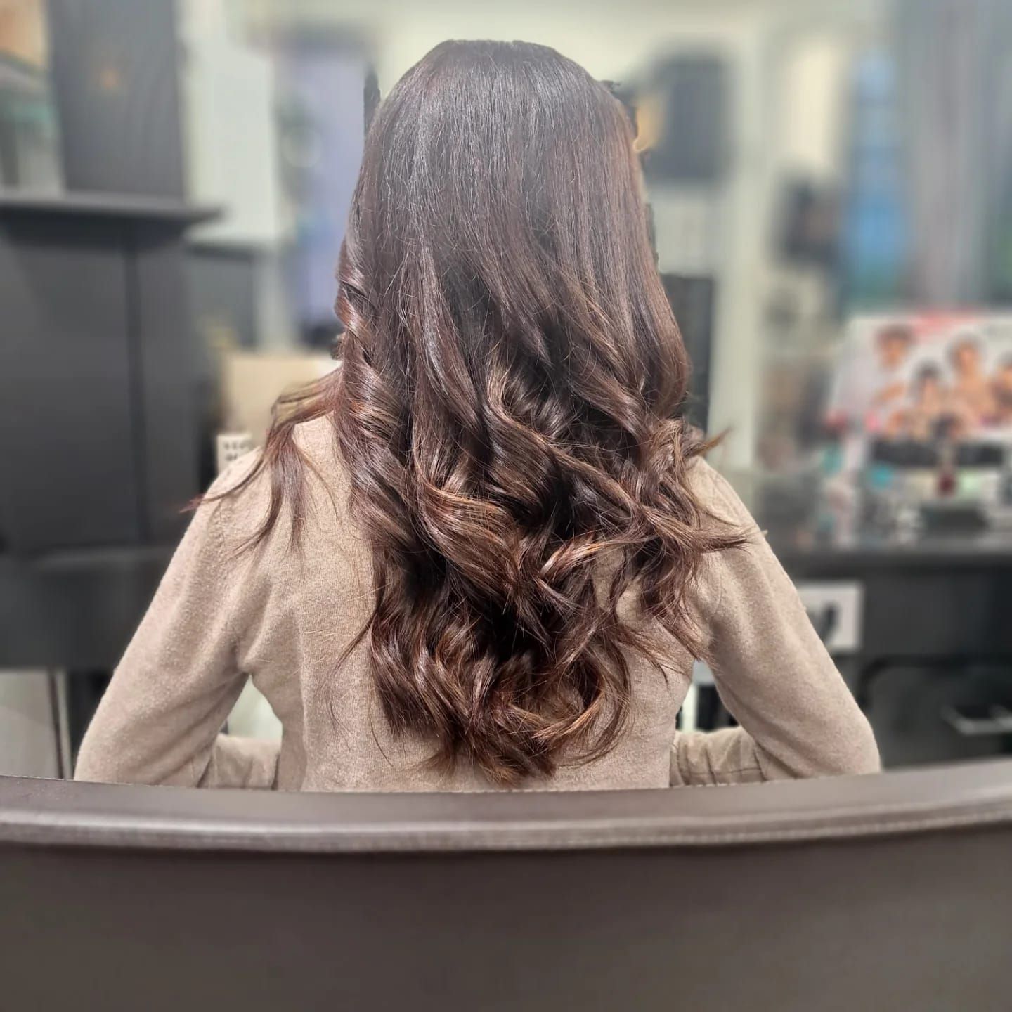 Capelli ricci e lucenti