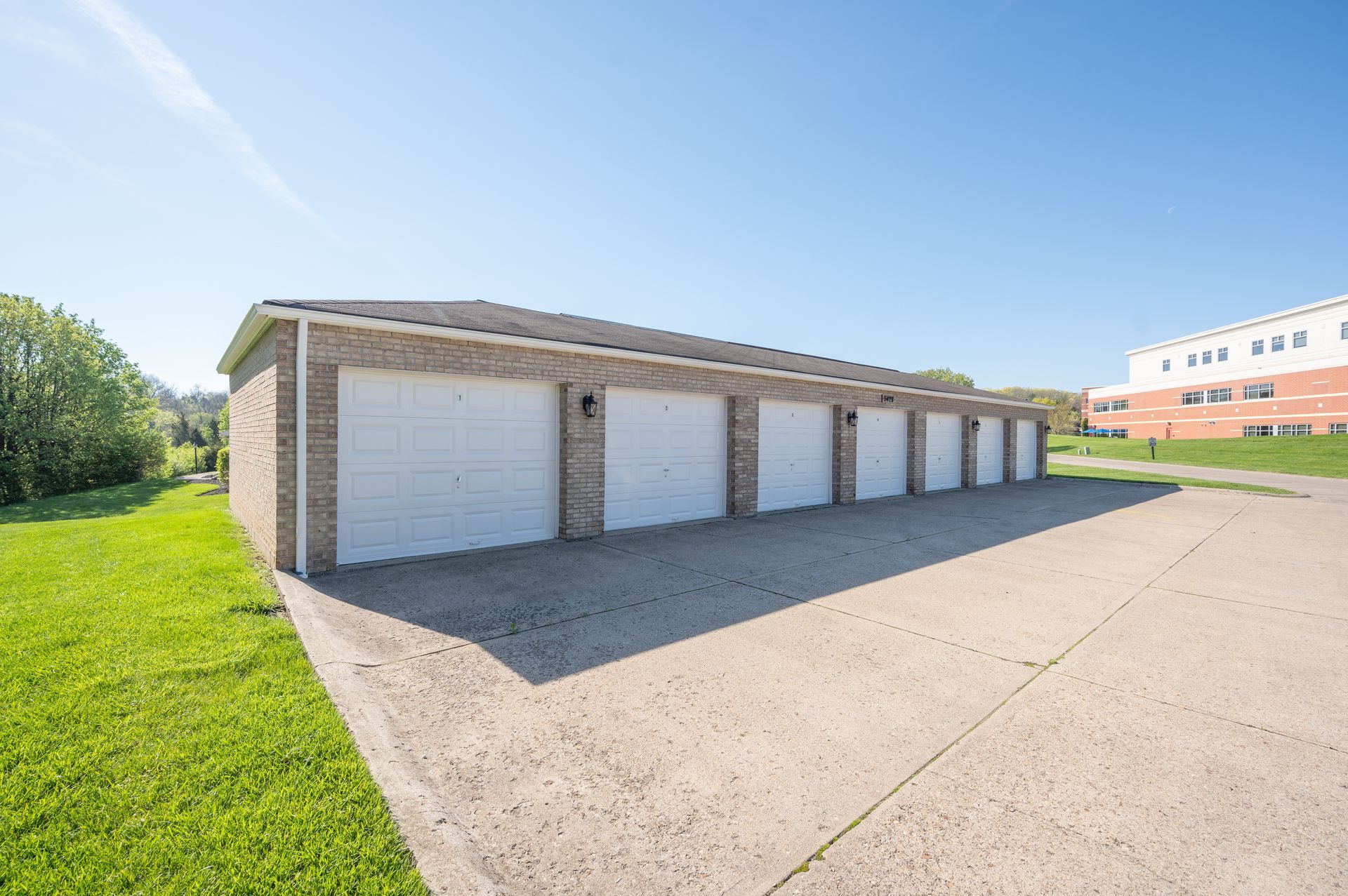 Image of detached garages