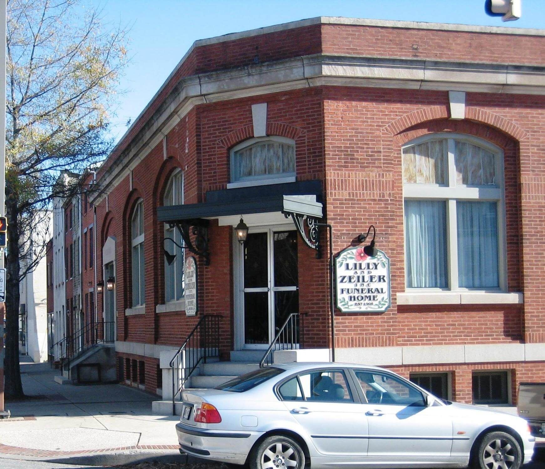 Red brick building, 