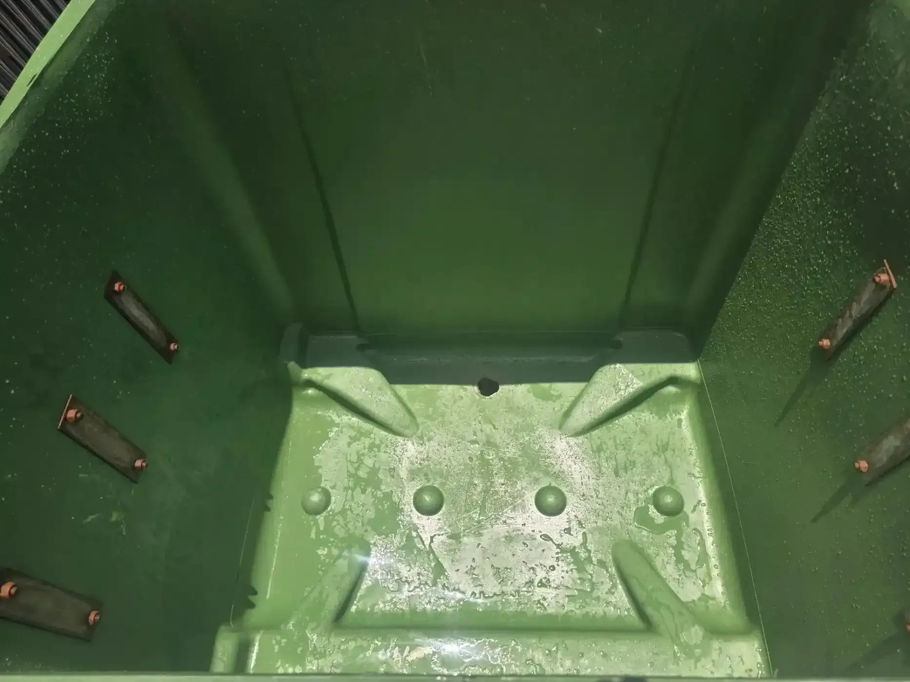 bin cleaning