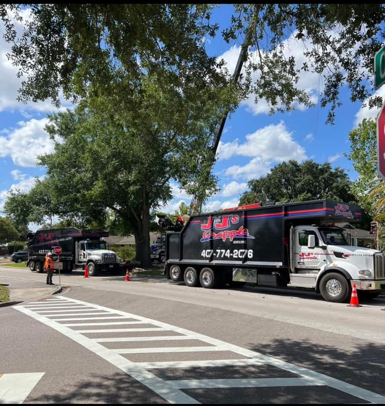 Grapple Truck Service Eustis FL