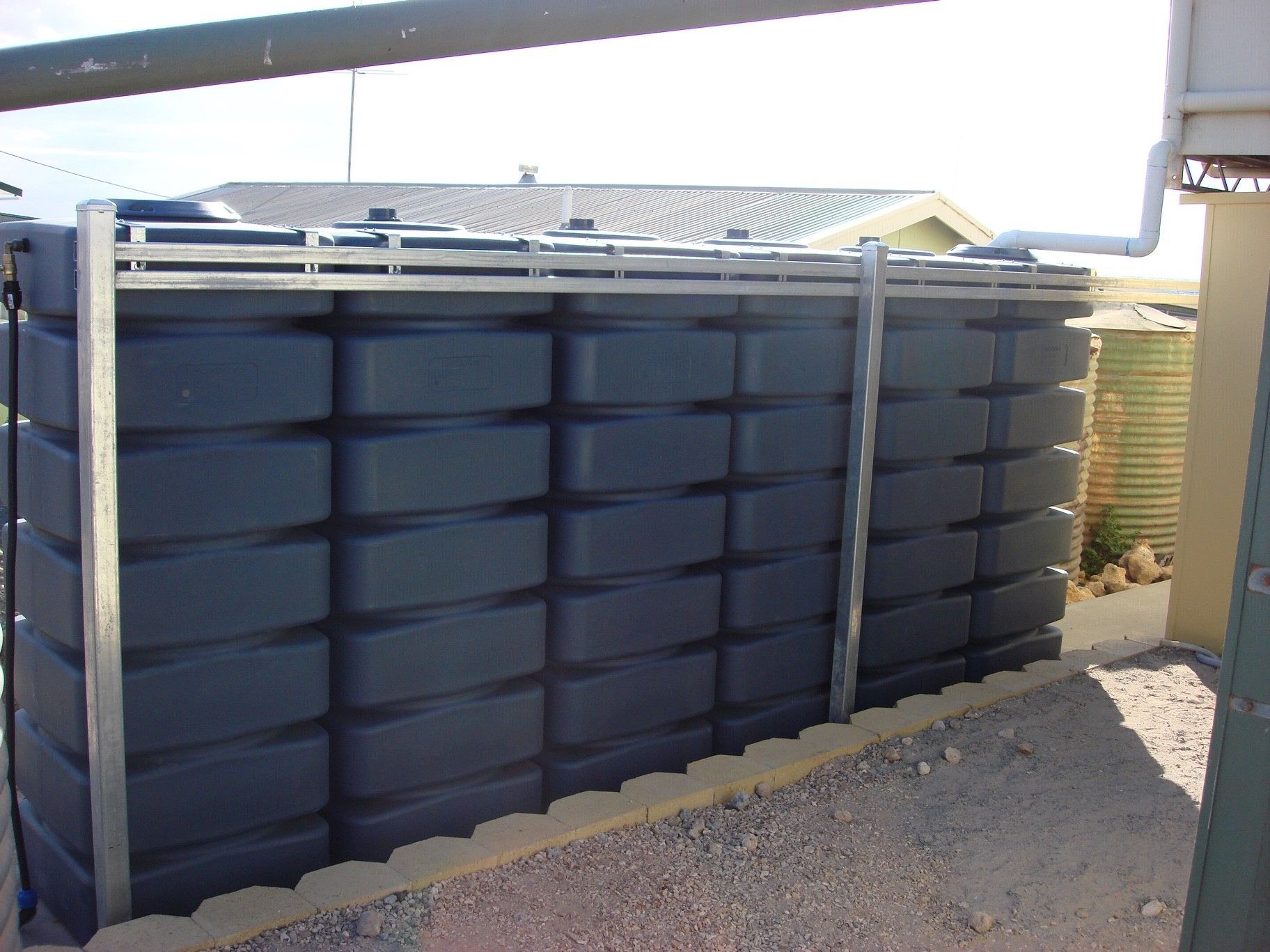1,050L Maxicube Tank