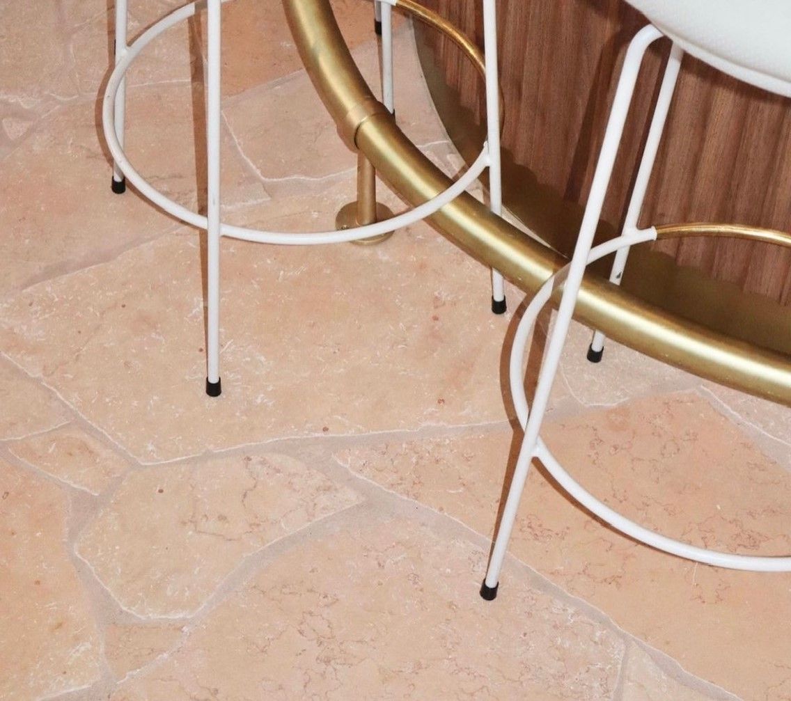 Crazy Paving - Pastel Gallery 02