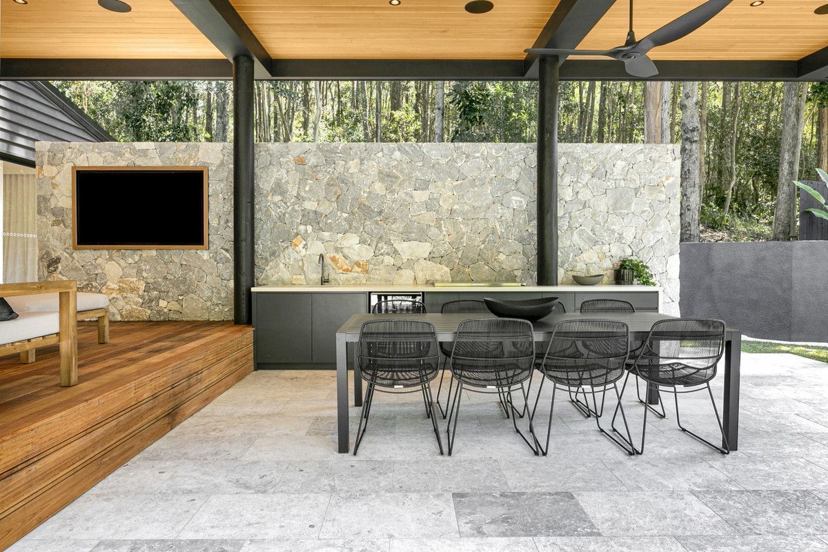 Platinum (Sandblasted) - Exude Elegance