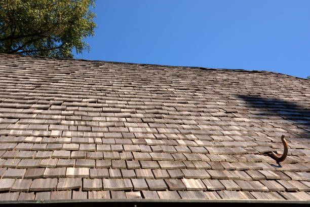 Durable wood shake roof by Kudu Roofing.