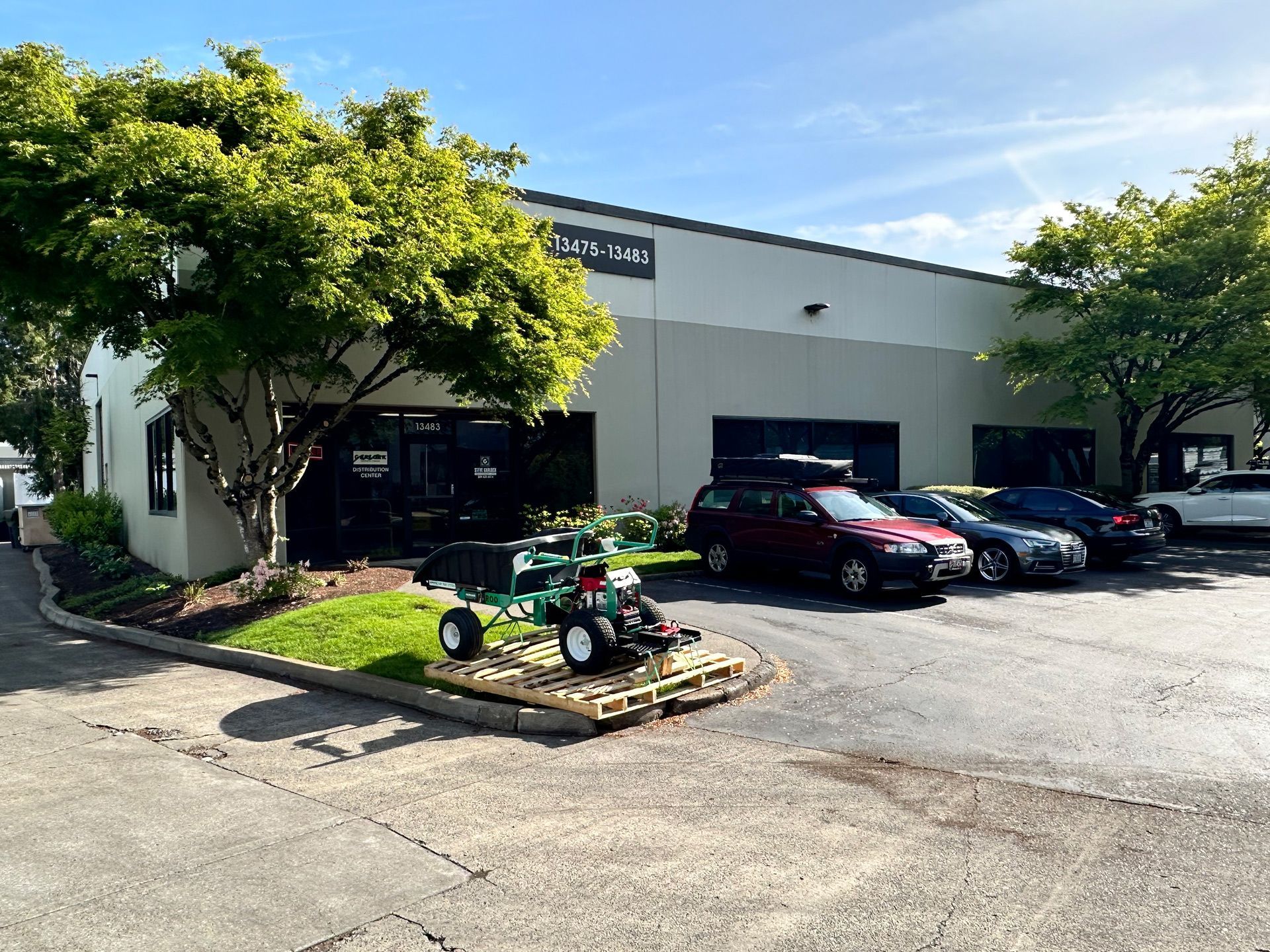 steve garlock equipment rental portland or outside photo