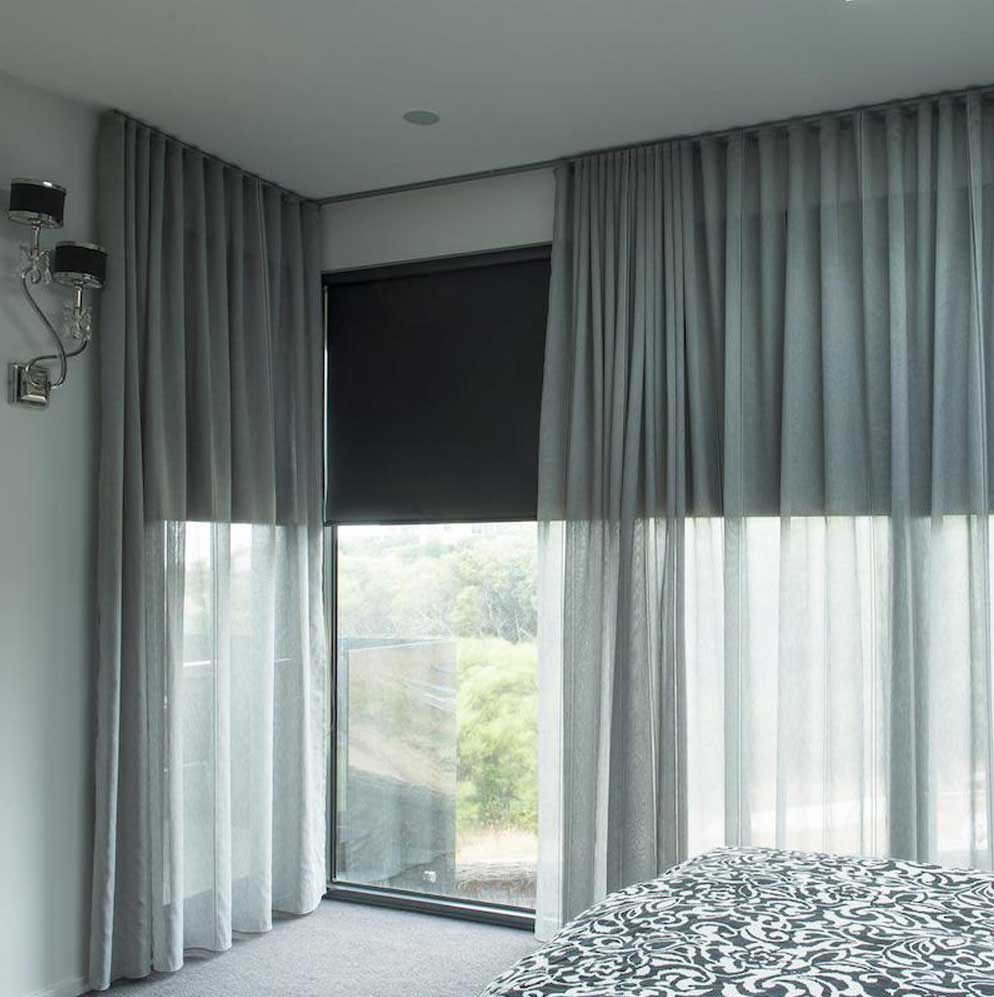 Combining Sheer Curtains with Other Window Treatments