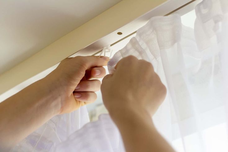 DIY Solutions to Fix Light Bleed Around Curtains
