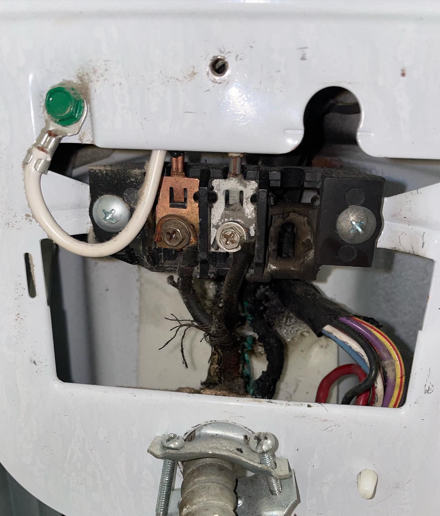 A close up of the inside of a washing machine