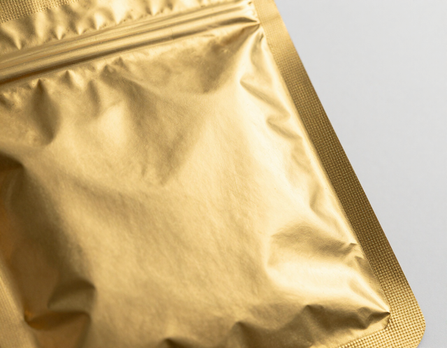 Metallic and premium finishes
