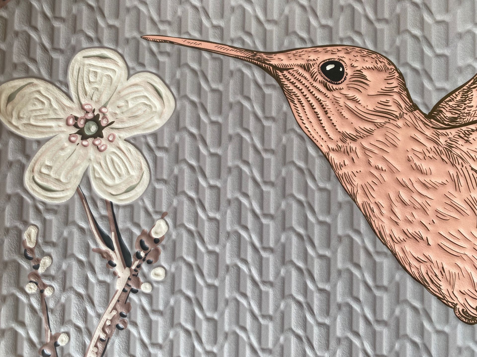 Raised varnish texture on packaging