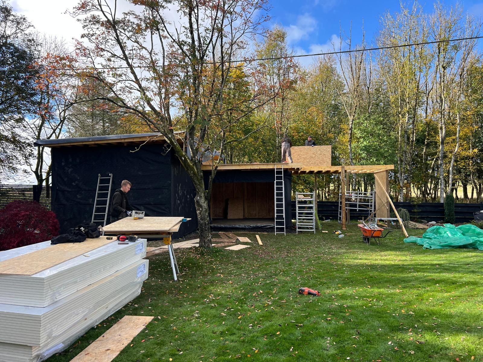 Oakspan garden room under construction in Kilmarnock during the three-week golf simulator and gym build