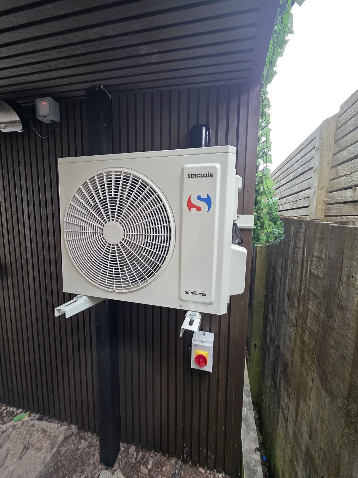 Oakspan Hot And Cold Climate-Control Outdoor Unit Outdoor hot-and-cold climate-control unit fitted to an Oakspan garden room