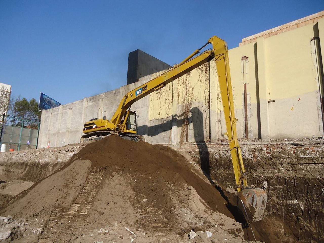 DEMOLICIONES Y EXCAVACIONES IMR - TERRACERÍA