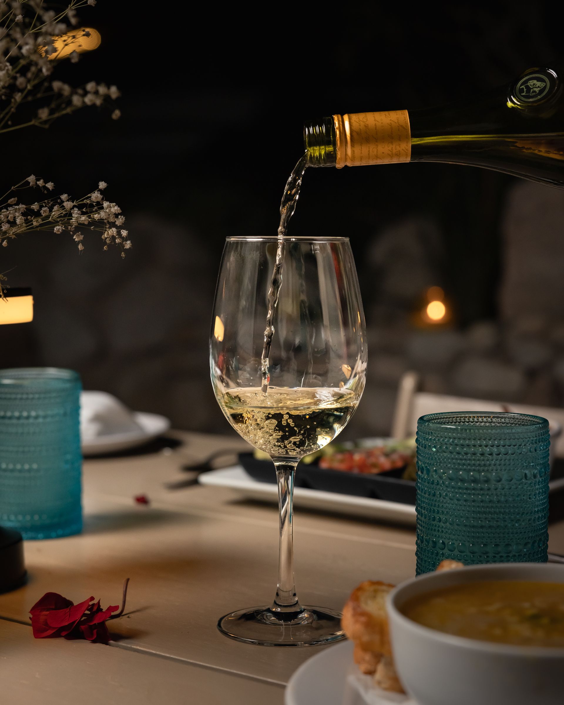 Luxury oceanfront dining experience at a boutique hotel in La Ventana, Baja California Sur.