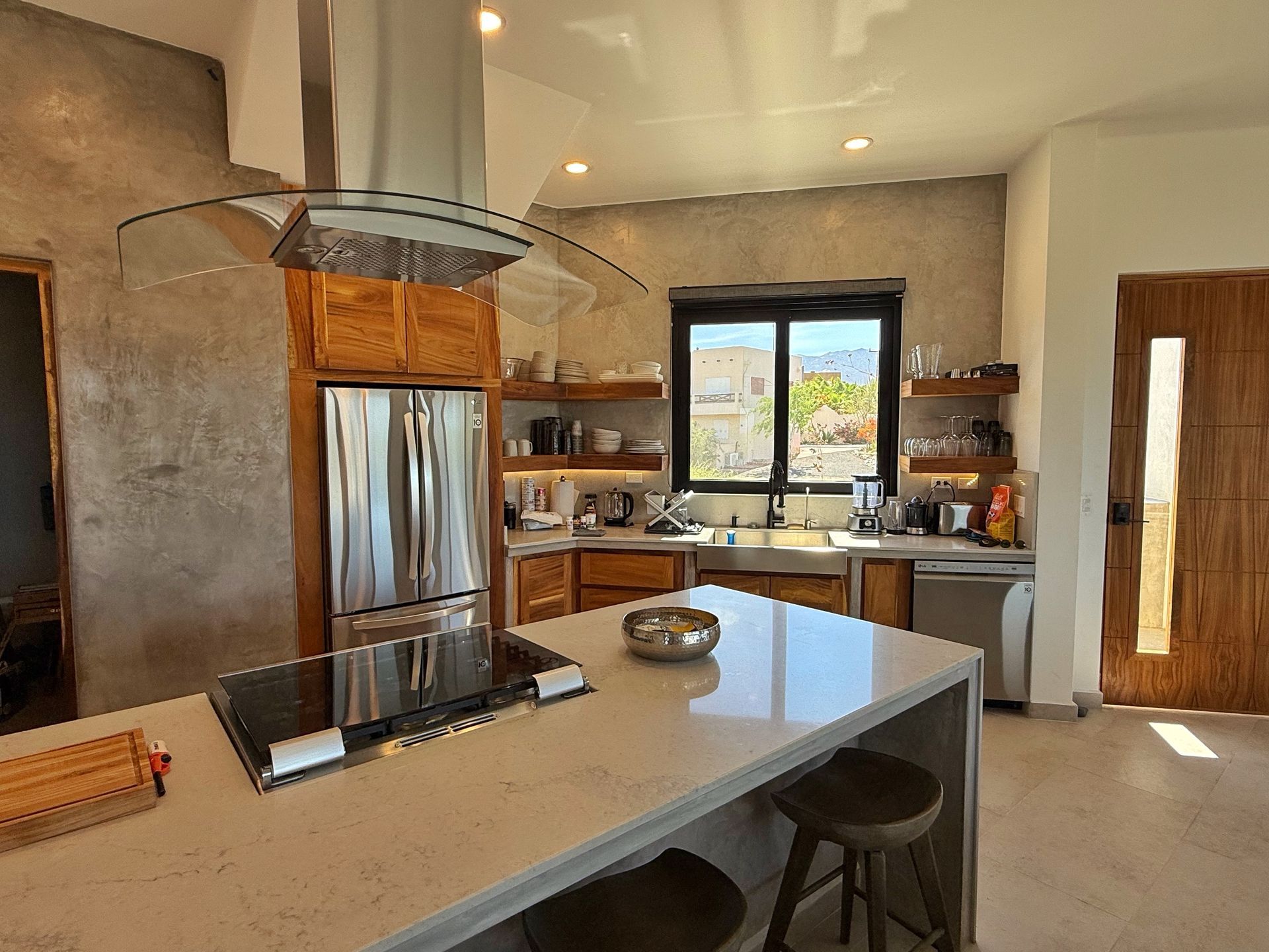 Modern kitchen with premium finishes in a luxury villa in La Ventana.