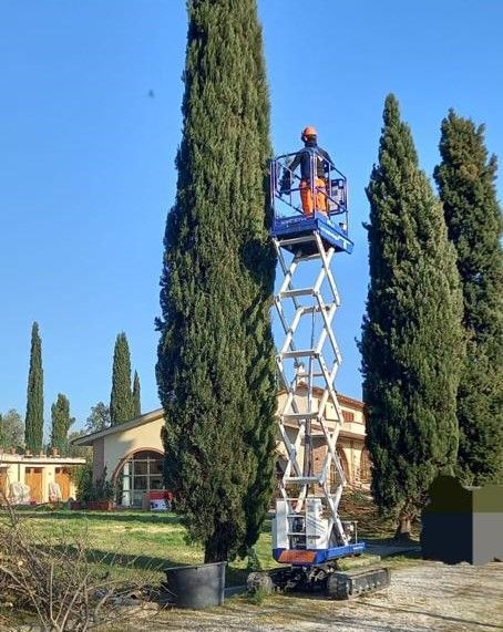 Noleggio Pantografo elettrico Prato