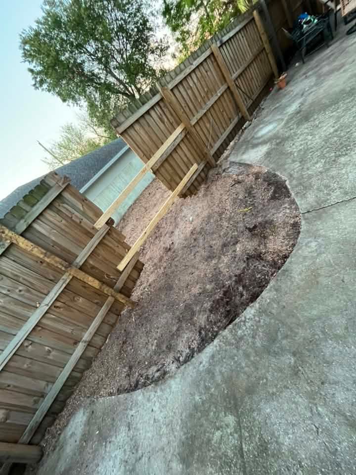 Curved Fence Patio