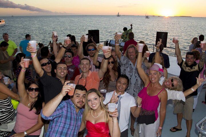 Key West: Sunset Catamaran Trip with Finger Food and Open Bar