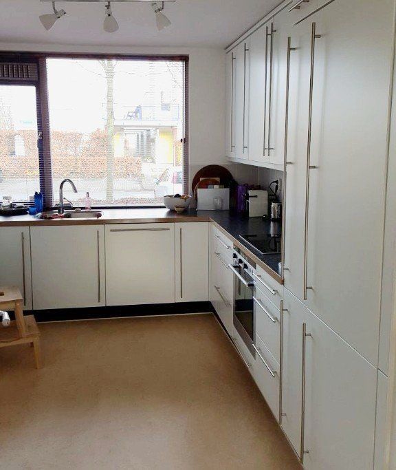 Keuken na wrappen - cremewit