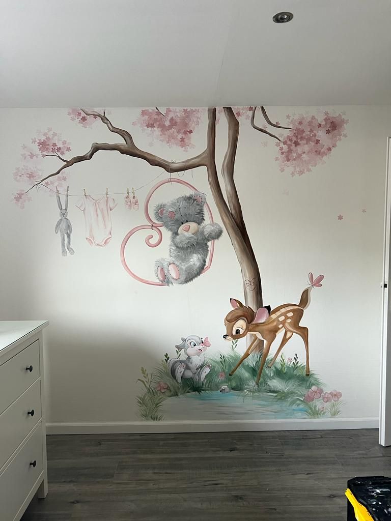 muurschildering bambi me to you beer boom schommel