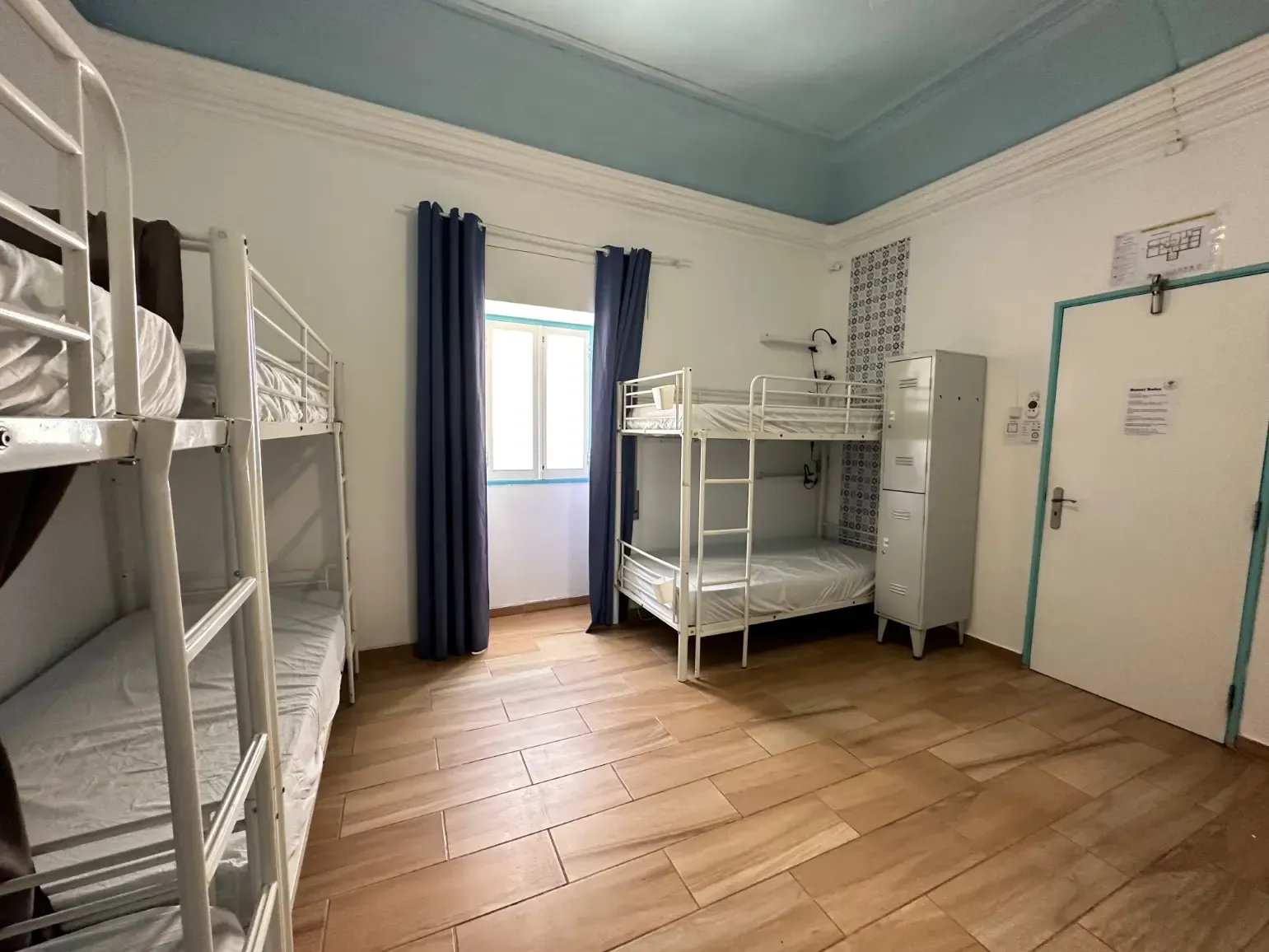 8 bed mix dorm photo Orange Terrace Hostel